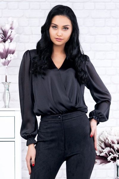 Bluza neagra tip body Eve